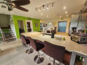9130 SE Riverfront Terrace in Tequesta, FL - Building Photo - Building Photo