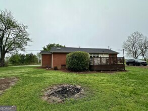 2486 Hilltop Dr in Buchanan, GA - Building Photo - Building Photo