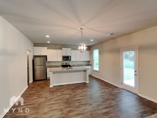 751 Jackson Ct in Social Circle, GA - Building Photo - Building Photo