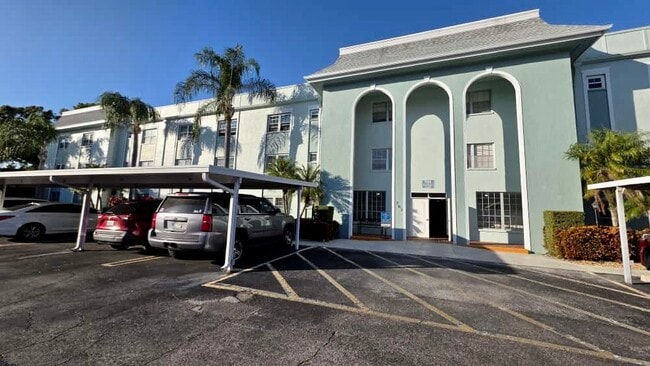 property at 701 Poinsettia Rd