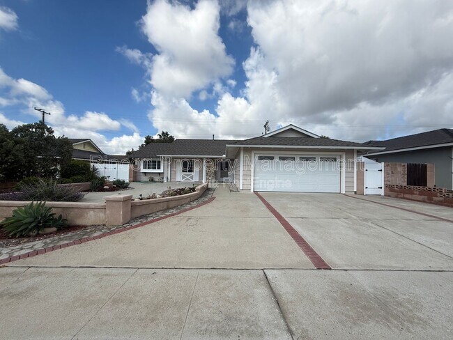 1737 Wolverton Ave in Camarillo, CA - Building Photo - Building Photo