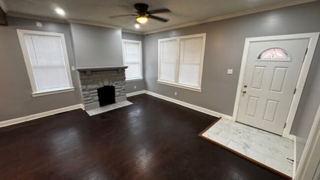 3244 Spottswood Ave in Memphis, TN - Building Photo - Building Photo