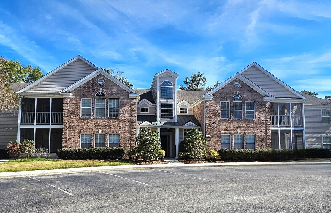 4440 Lady Banks Ln in Murrells Inlet, SC - Building Photo