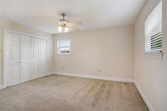 348 W Robert E Lee Blvd in New Orleans, LA - Building Photo - Building Photo