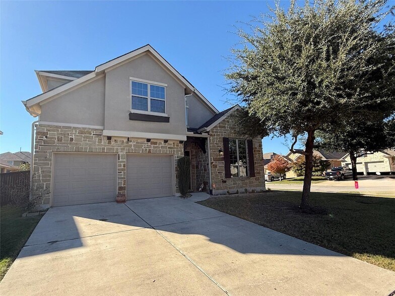 100 Orvieto Cove, Unit 1807 in Liberty Hill, TX - Building Photo