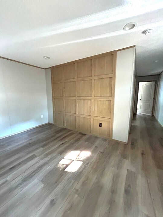 49 Mindi Ct in Erie, PA - Building Photo