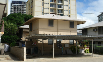 2214 Fern St in Honolulu, HI - Building Photo - Building Photo