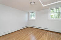 27 South St, Unit b2 in Boston, MA - Building Photo - Building Photo