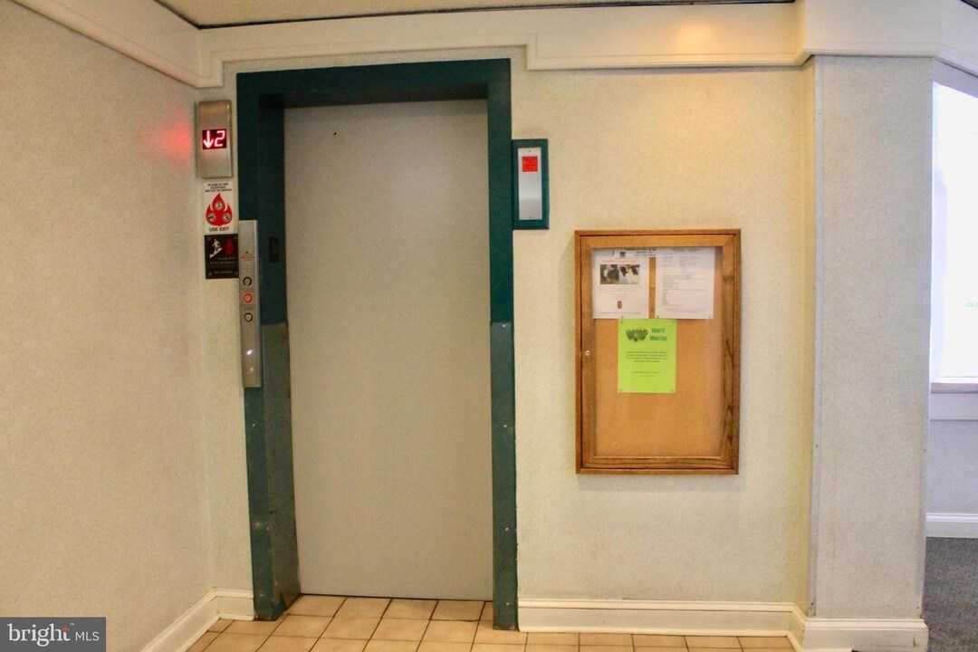 4355 Ivymount Ct-Unit -34 in Annandale, VA - Building Photo