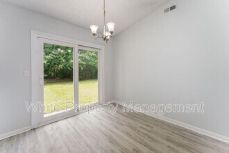 7230 Newell Acres Dr in Charlotte, NC - Building Photo - Building Photo