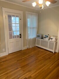 61 Gallivan Blvd photo'