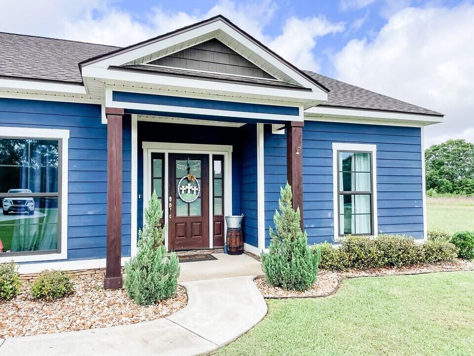 4639 Headland Ave in Dothan, AL - Building Photo