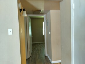 3215 Clarksville St in Paris, TX - Building Photo - Building Photo
