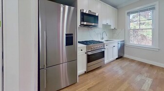 14 Lopez Ave, Unit 3 in Cambridge, MA - Building Photo