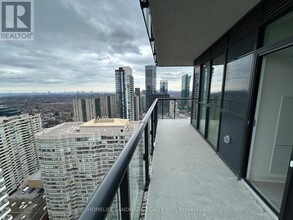 4955-4955 Yonge St in Toronto, ON - Building Photo - Building Photo