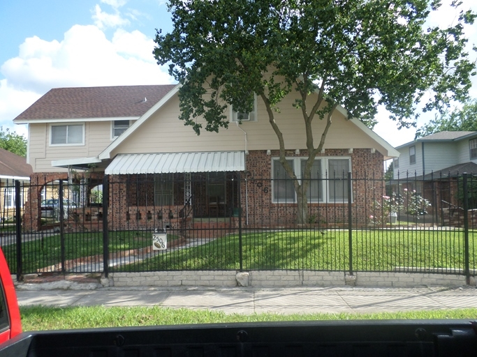 2506 Wheeler St in Houston, TX - Foto de edificio