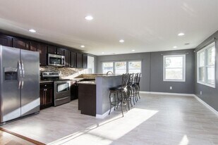 3405 Pebble Dr in Aberdeen, MD - Building Photo