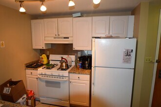 15 N Beacon St, Unit 611 in Boston, MA - Building Photo - Building Photo