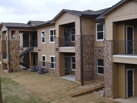 Willow Creek Apartments photo'