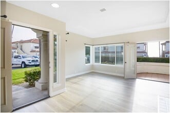 63 Centre Ct in Dana Point, CA - Foto de edificio - Building Photo