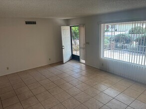 4218 E Crescent Ave in Mesa, AZ - Building Photo - Building Photo