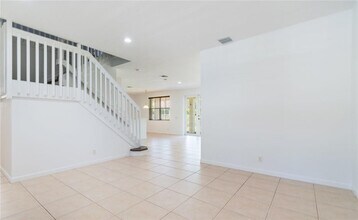 1609 Sweetgum Terrace in Weston, FL - Building Photo - Building Photo
