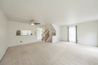11300 Golden Eagle Pl in Waldorf, MD - Building Photo - Building Photo