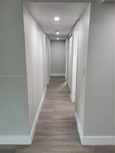 9125 SW 77th Ave in Miami, FL - Building Photo - Building Photo