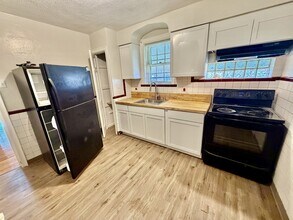 8947 Mayfield Ct in St. Louis, MO - Building Photo - Building Photo