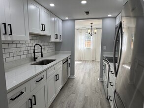 5585 Hecate Ct in Fairfax, VA - Building Photo - Building Photo