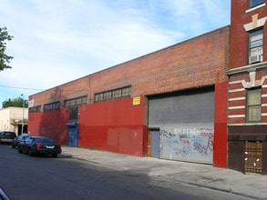 2334 Washington Ave in Bronx, NY - Building Photo - Building Photo