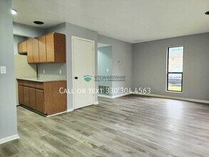 693 Carroll St in Akron, OH - Building Photo - Building Photo