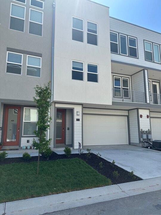 Farmington North Townhomes in Farmington, UT - Foto de edificio