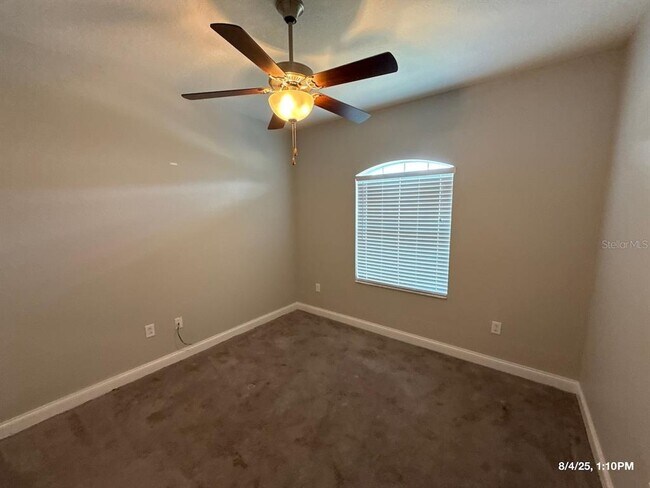 146 Eloise Oaks Dr in Winter Haven, FL - Foto de edificio - Building Photo