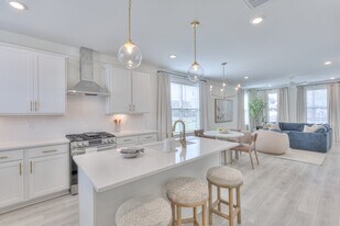 10th and Park in Nashville, TN - Building Photo