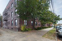 9403 222nd St in Queens Village, NY - Building Photo - Building Photo