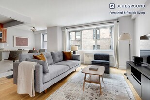 50 W 97th St in New York, NY - Building Photo