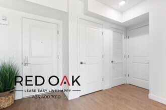 14526 Kittridge St in Los Angeles, CA - Building Photo - Building Photo