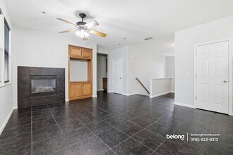 4000 Innovator Dr in Sacramento, CA - Foto de edificio - Building Photo