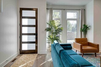 201 Prince Ave-Unit -ID1051704P in Nashville, TN - Foto de edificio - Building Photo
