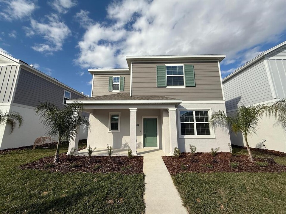 2790 Armstrong Ave in Clermont, FL - Building Photo