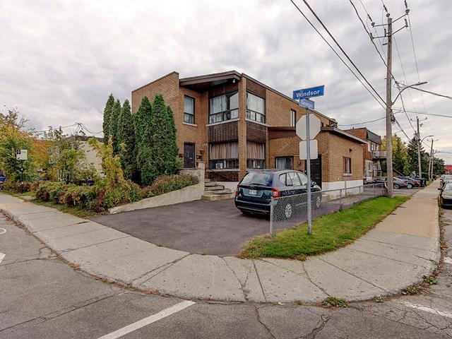 3352-3354 Windsor Rue in Longueuil, QC - Building Photo