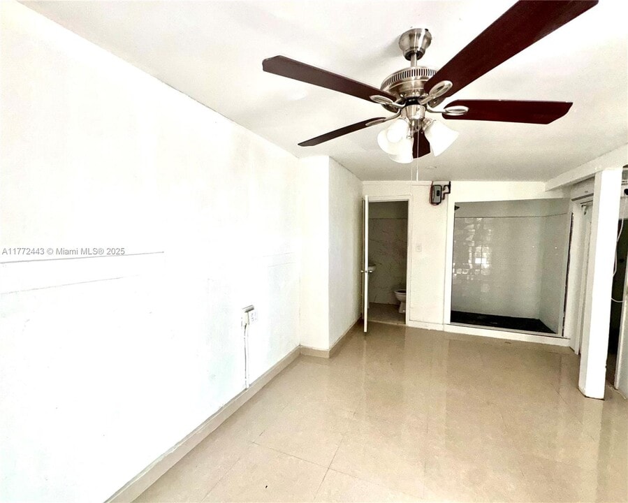 8900 NW 25th Ave in Miami, FL - Building Photo