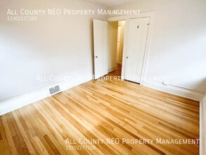 18226 Winslow Rd in Shaker Heights, OH - Building Photo - Building Photo