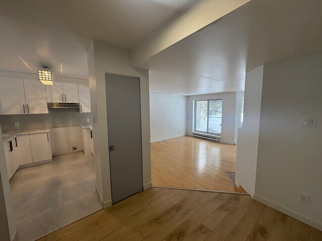 property at 4077 De La Seine Rue