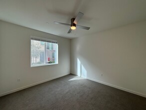 5465 Seacliff Pl in San Diego, CA - Building Photo - Building Photo