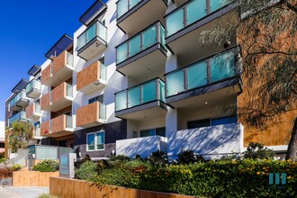 Orlando on Third by Wiseman in Los Angeles, CA - Building Photo - Building Photo