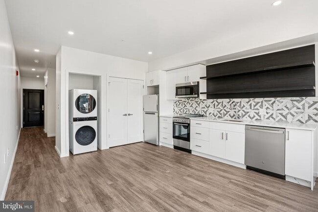 property at 1201 Vine St