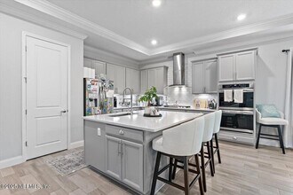 553 Caribbean Pl in Saint Johns, FL - Building Photo - Building Photo