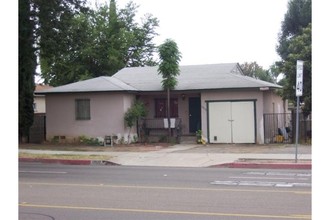 12614-12622 Lambert Rd in Whittier, CA - Building Photo - Building Photo